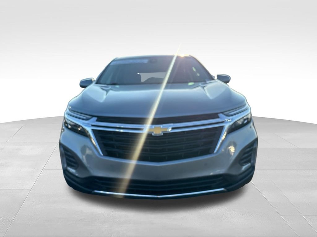 Used 2024 Gray Chevrolet LT image 8