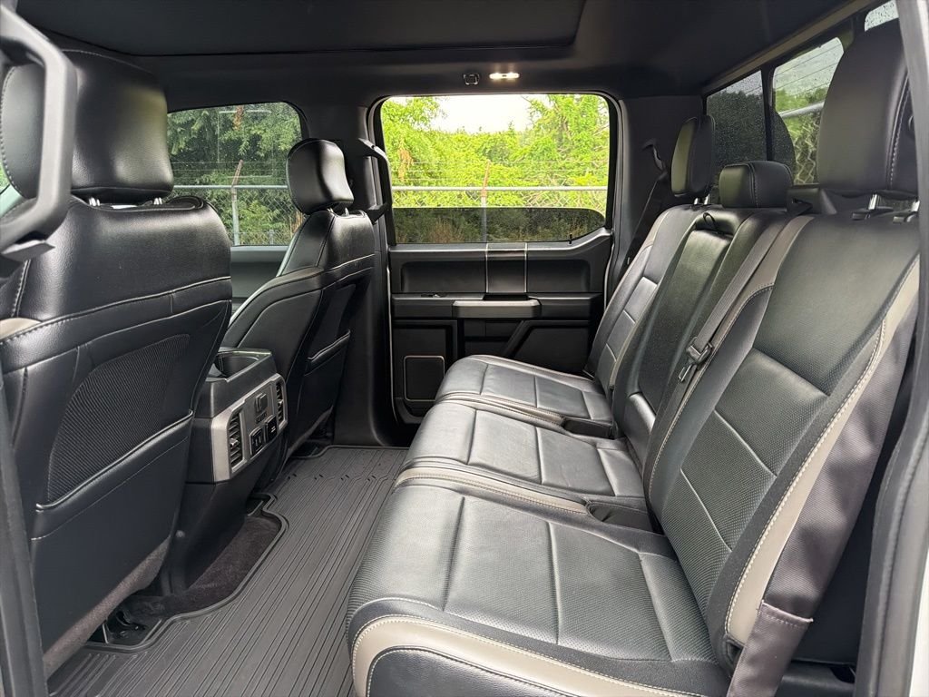 2017 Ford F-150 Raptor - Photo 19