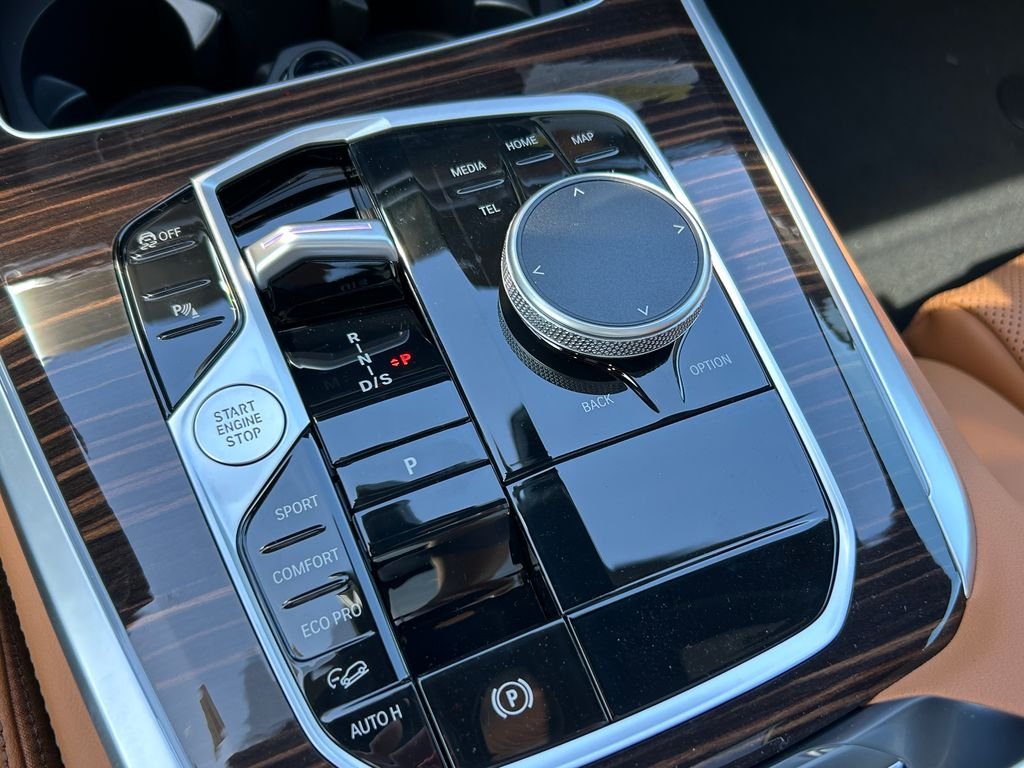 New 2026 Skyscraper Grey Metallic BMW xDrive40i image 28