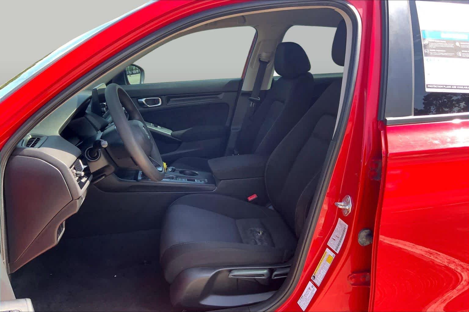 Used 2022 Rallye Red Honda LX image 8