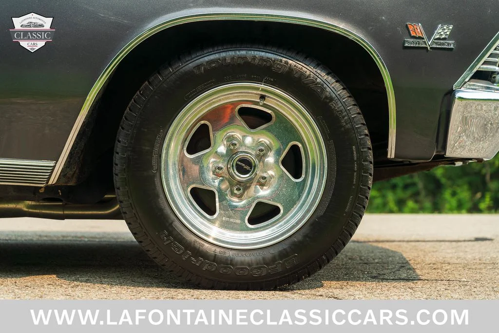 Used 1966 Gray Chevrolet SS image 31