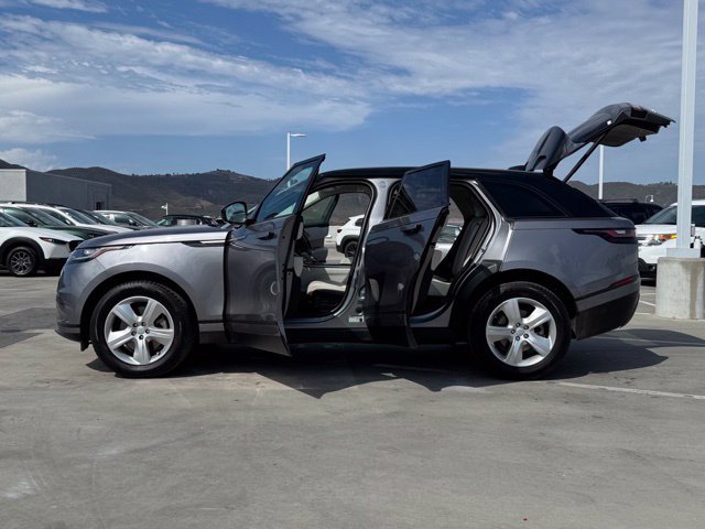 Used 2023 Eiger Gray Metallic Land Rover S image 25