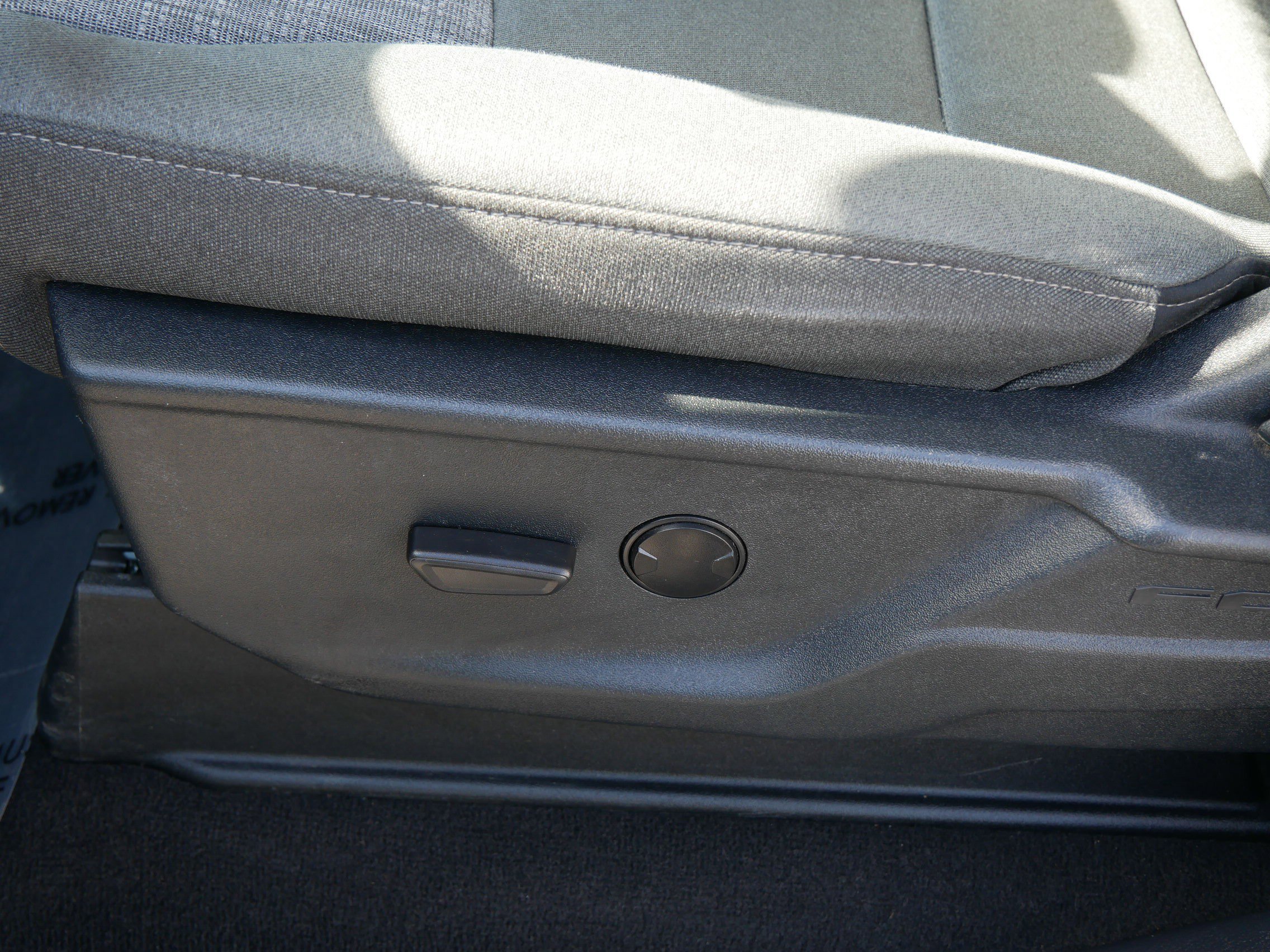 Used 2025 White Ford XLT image 20
