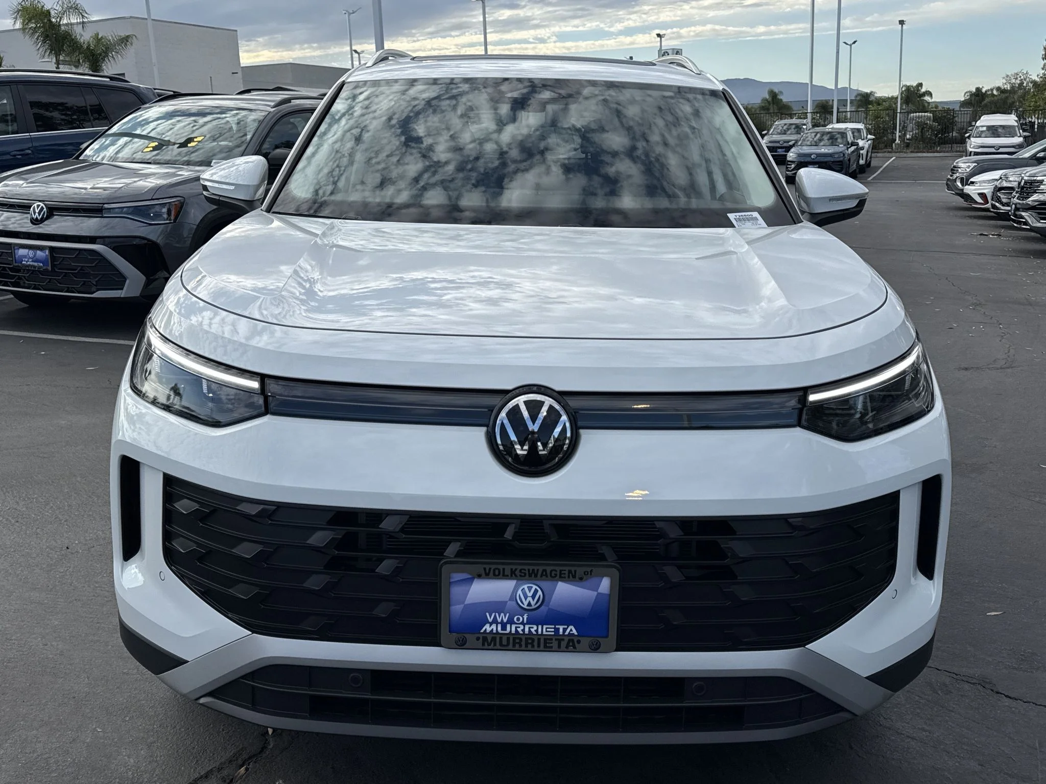 New 2026 Pure White Volkswagen SE image 2