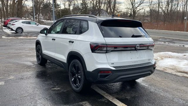 2026 Volkswagen Taos SE Black - Photo 7