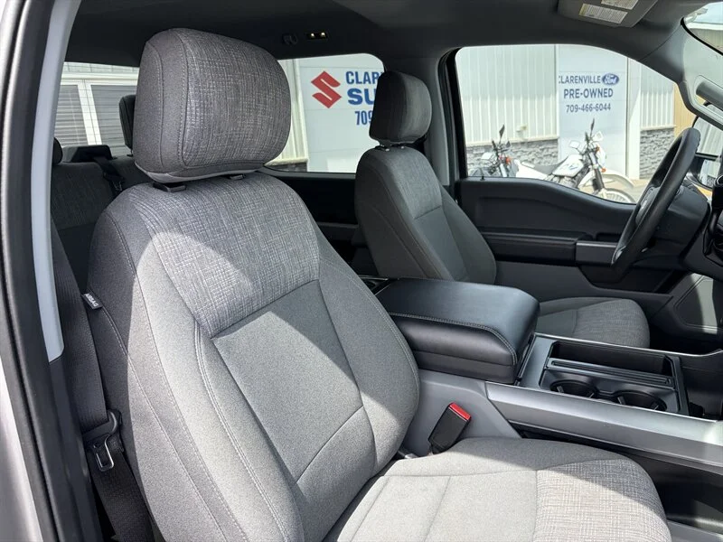 Used 2021 Silver Ford XLT image 6