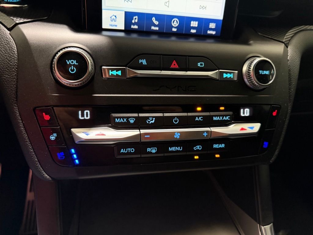 2020 Ford Explorer ST - Photo 7