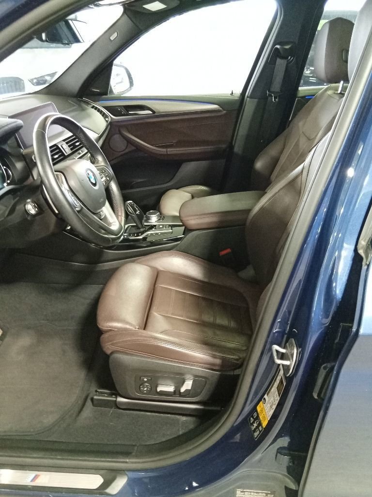 Used 2019 Phytonic Blue Metallic BMW xDrive30i image 9