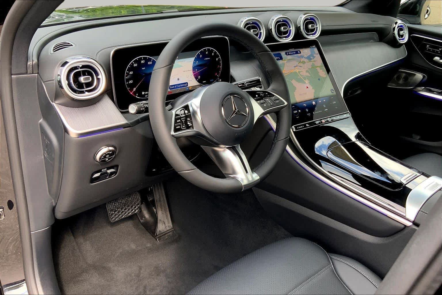New 2027 Obsidian Black Metallic Mercedes-Benz GLC 300 image 9