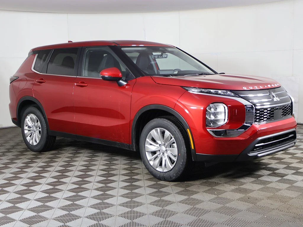 New 2026 Red Mitsubishi ES image 49