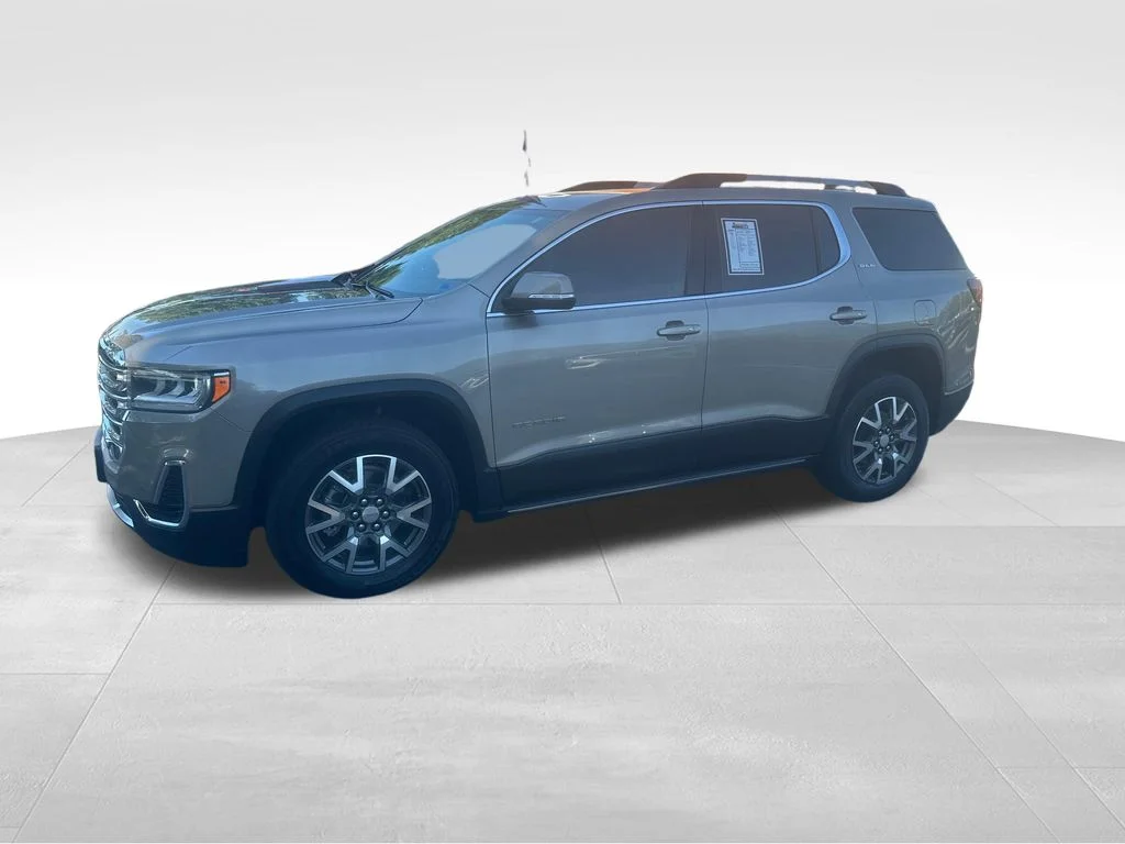 Used 2023 Gray GMC SLE image 5