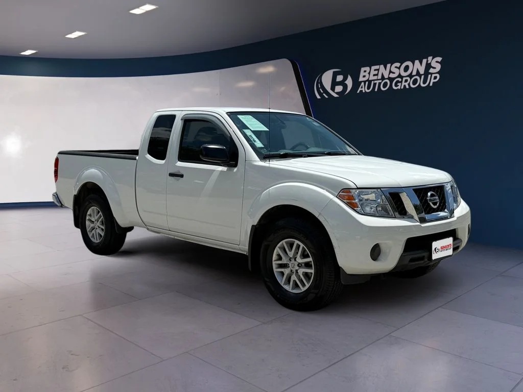 Used 2019 White Nissan SV image 7