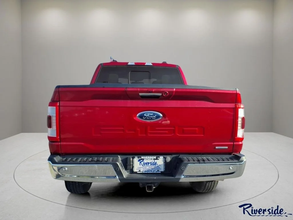 Used 2023 Red Ford Lariat image 3