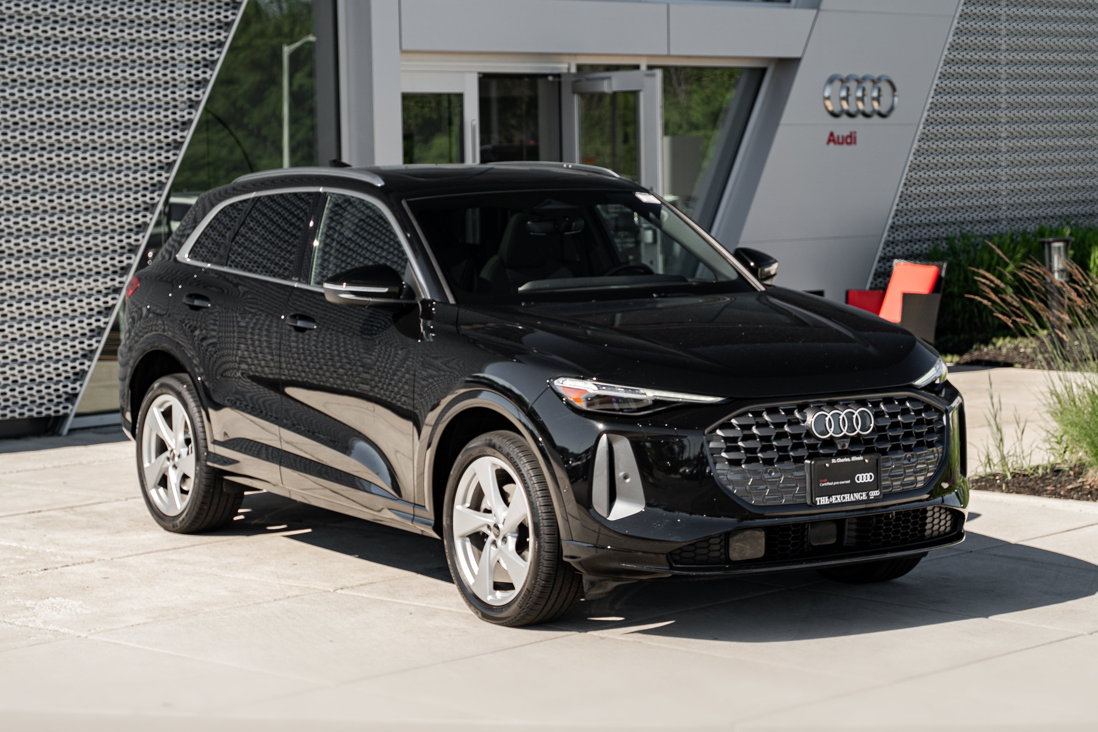 Certified Used 2025 Mythos Black Metallic Audi Premium Plus image 2
