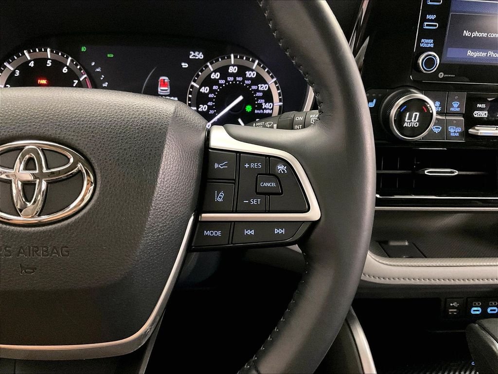 Used 2022 Gray Toyota XLE image 23