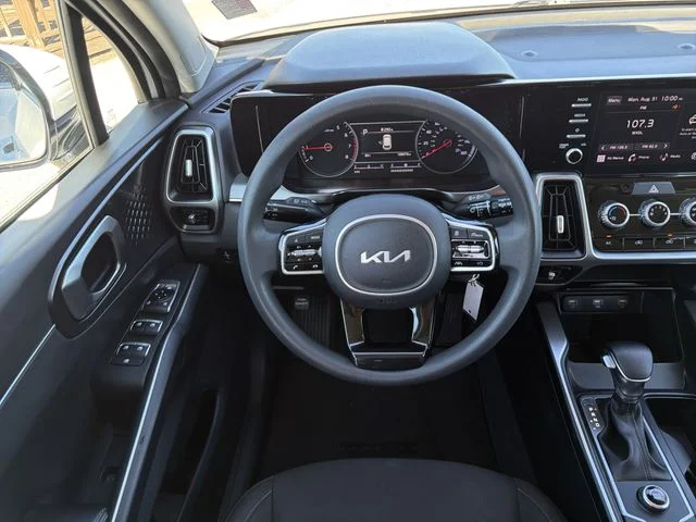 Used 2022 White Kia LX image 14