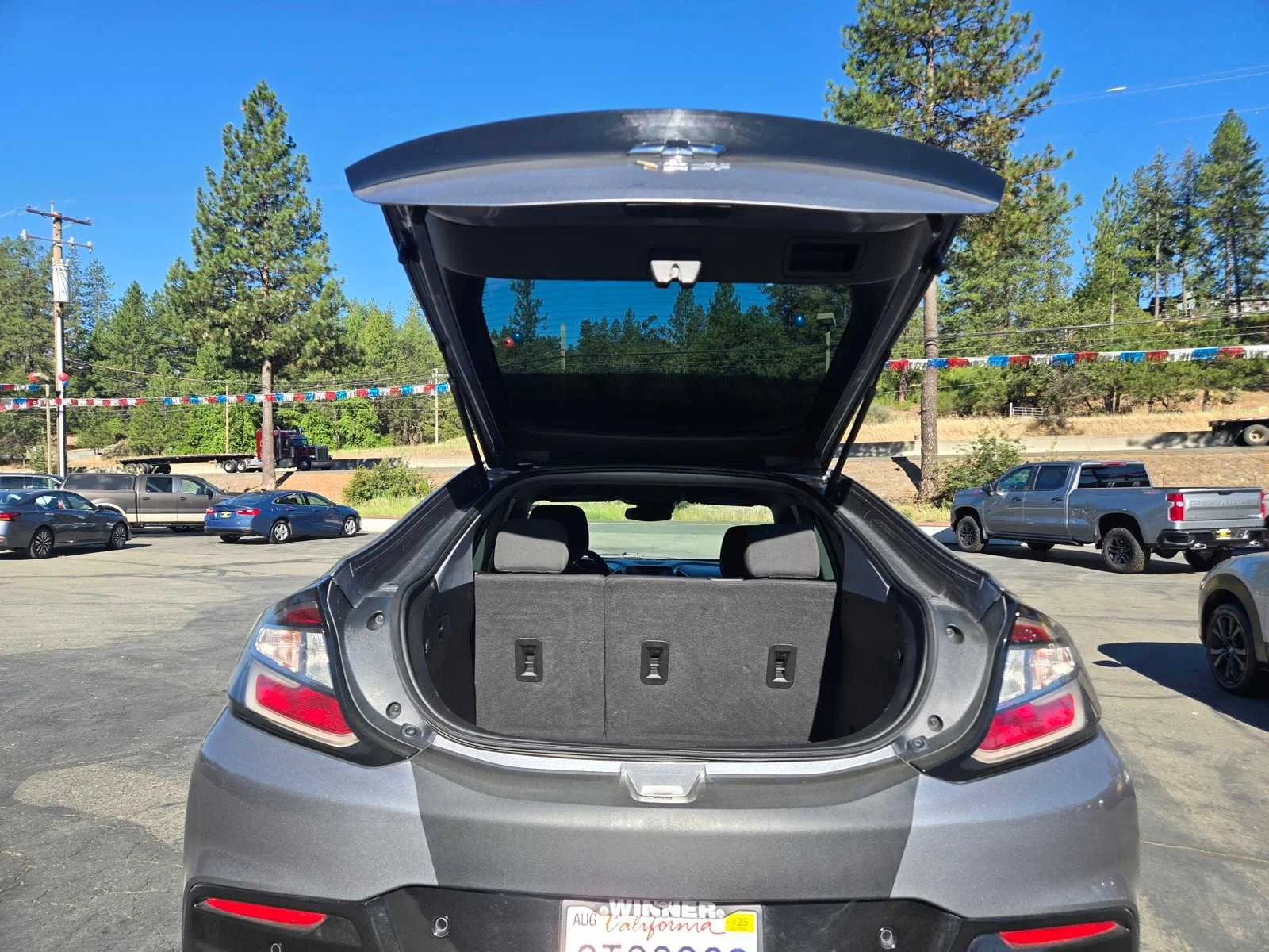 2019 Chevrolet Volt LT - Photo 28