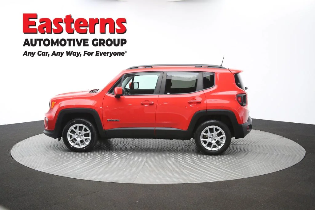 Used 2021 Red Jeep Latitude image 60