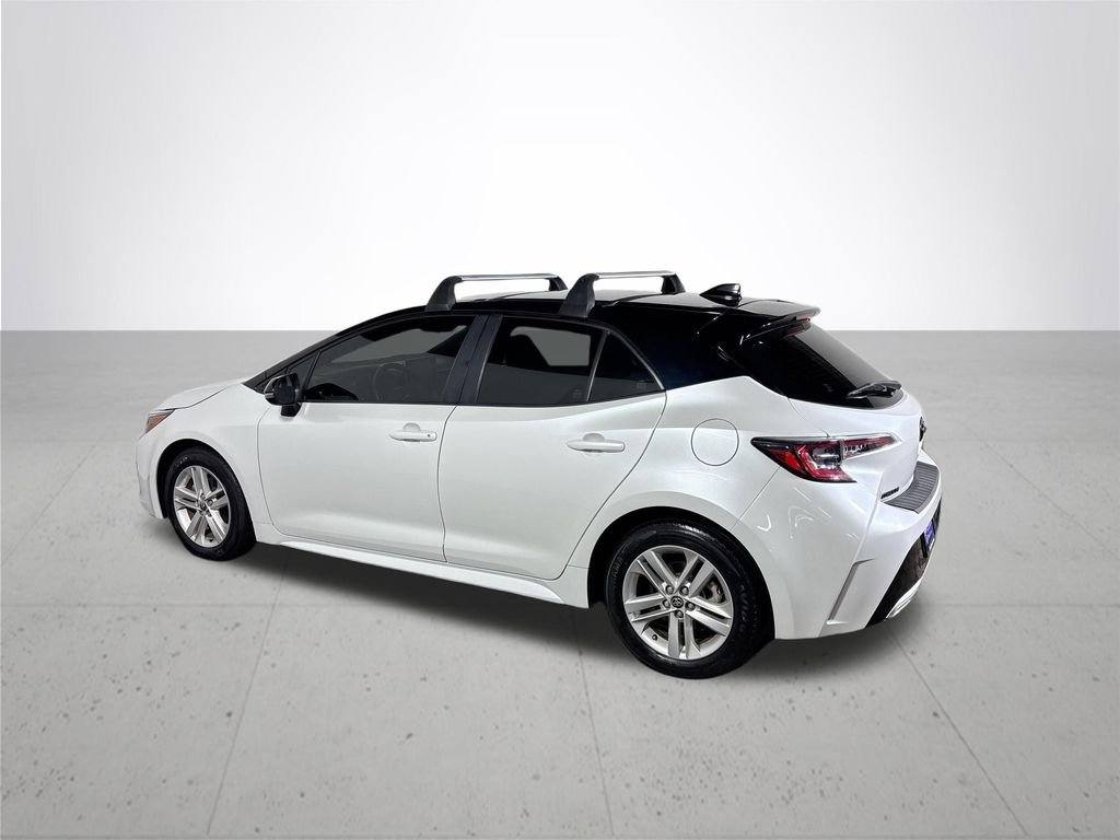 Used 2022 Midnight Black Metallic Toyota SE image 8