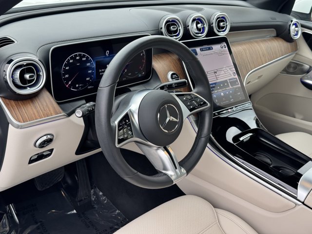 Certified Used 2023 Polar White Mercedes-Benz GLC 300 image 17