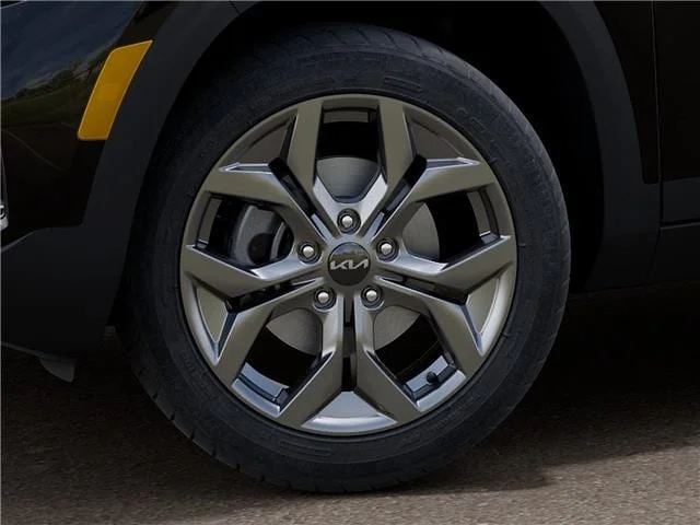 New 2026 Fusion Black Kia LX image 36