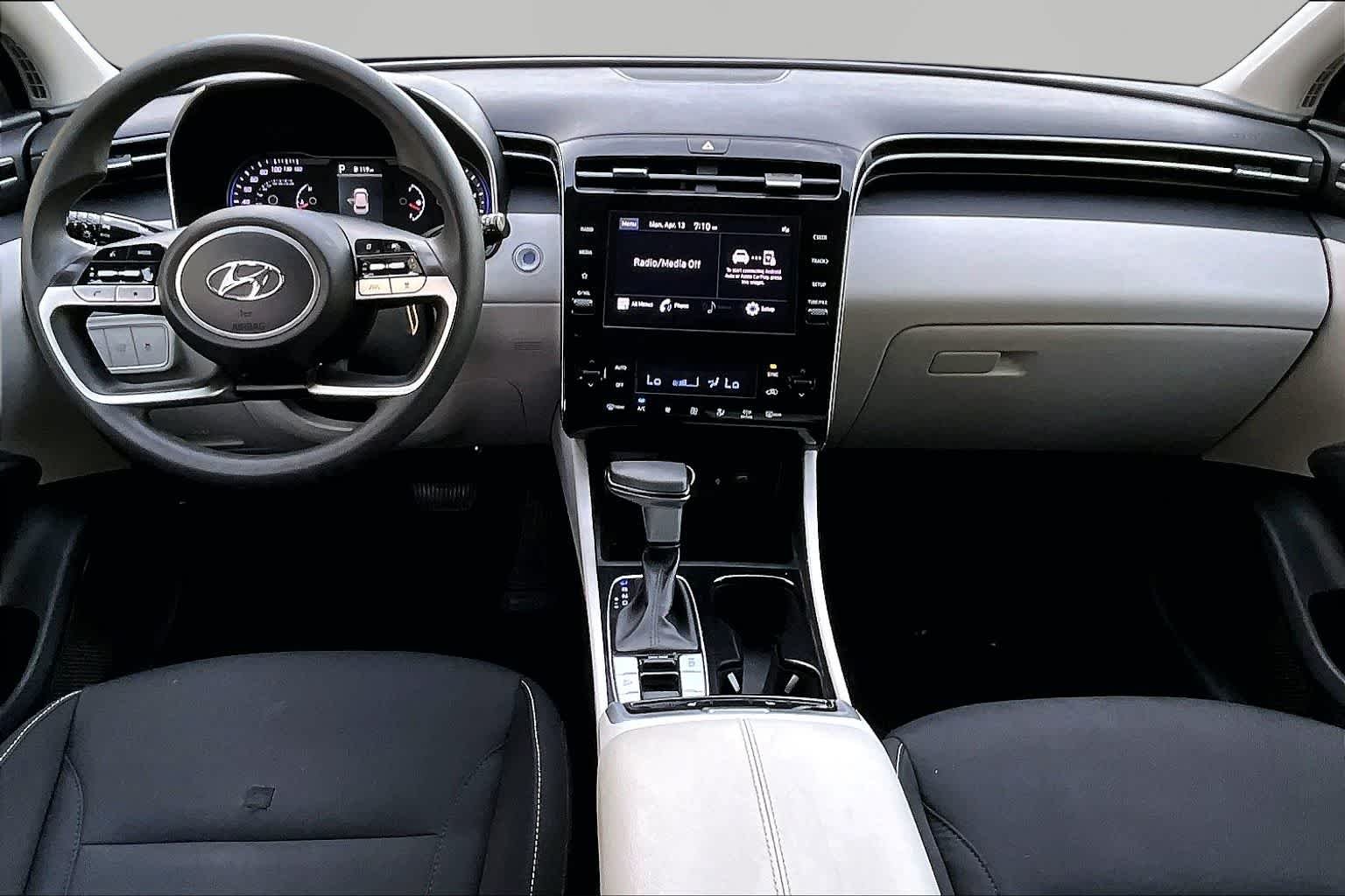 Used 2024 Black Pearl Hyundai SEL image 14