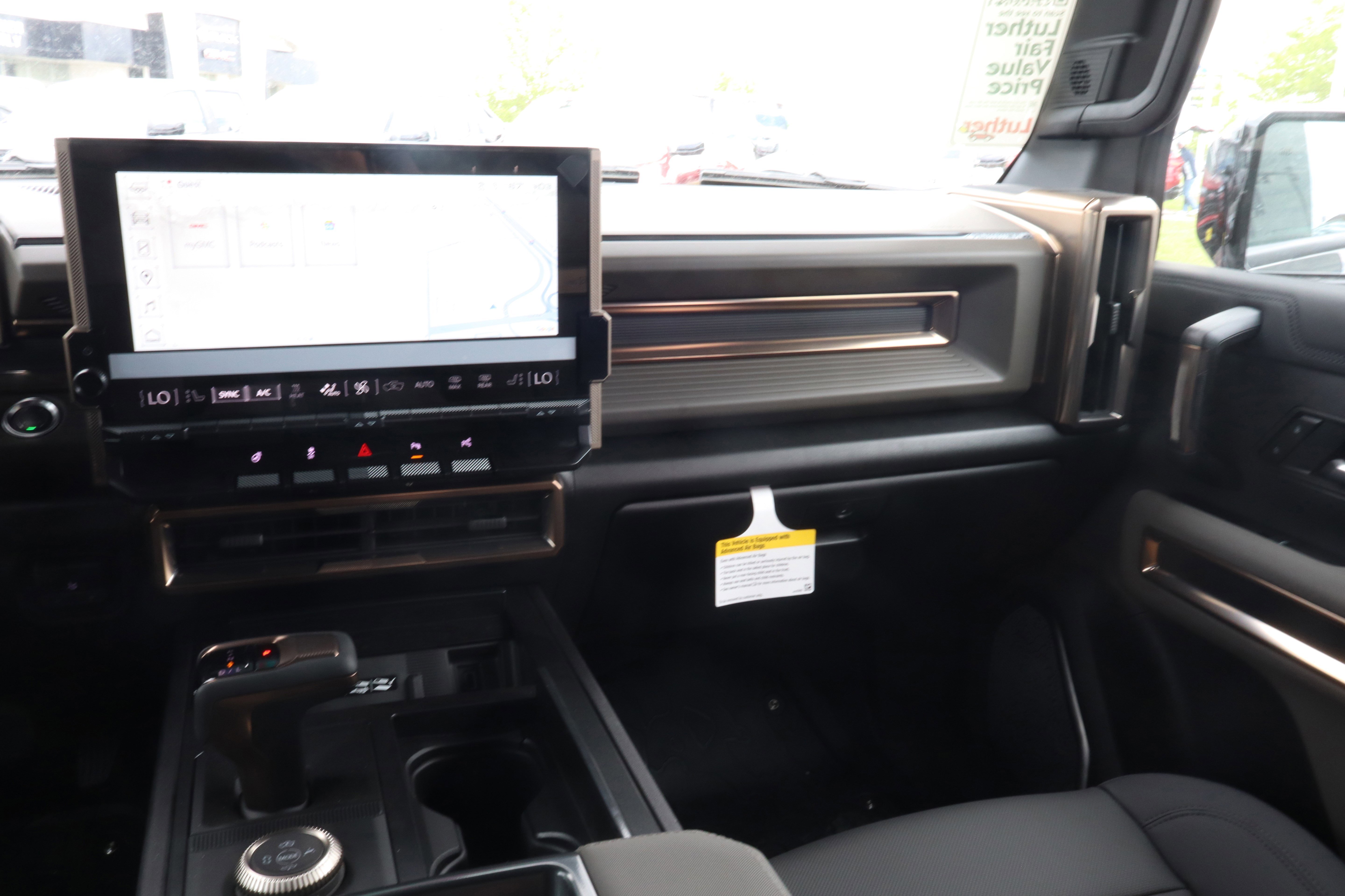 2025 GMC HUMMER EV 3X - Photo 11