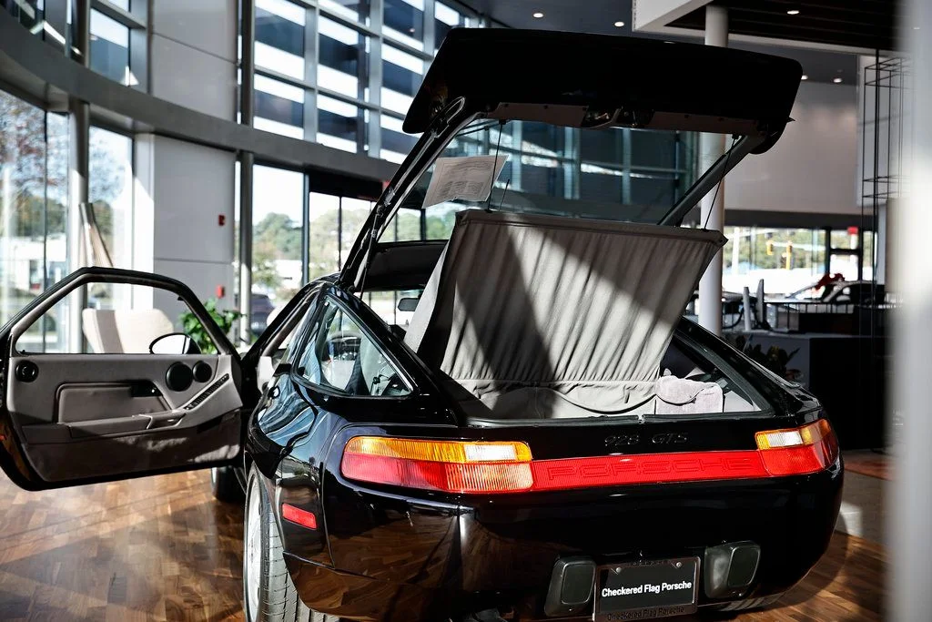 Used 1994 Black Porsche GTS image 33
