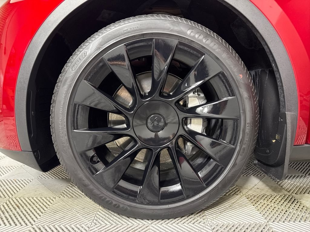 Used 2024 Red Tesla Long Range image 19