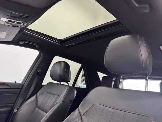 Used 2018 Polar White Mercedes-Benz GLE 350 image 5