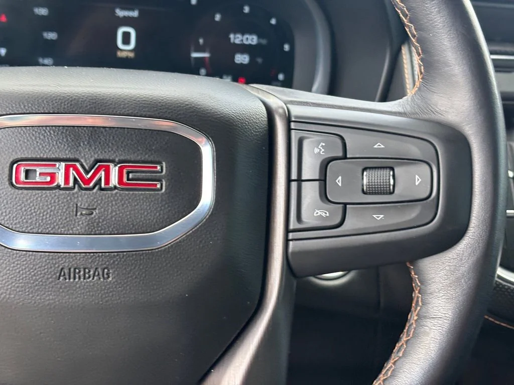 Used 2022 Black GMC AT4 image 19