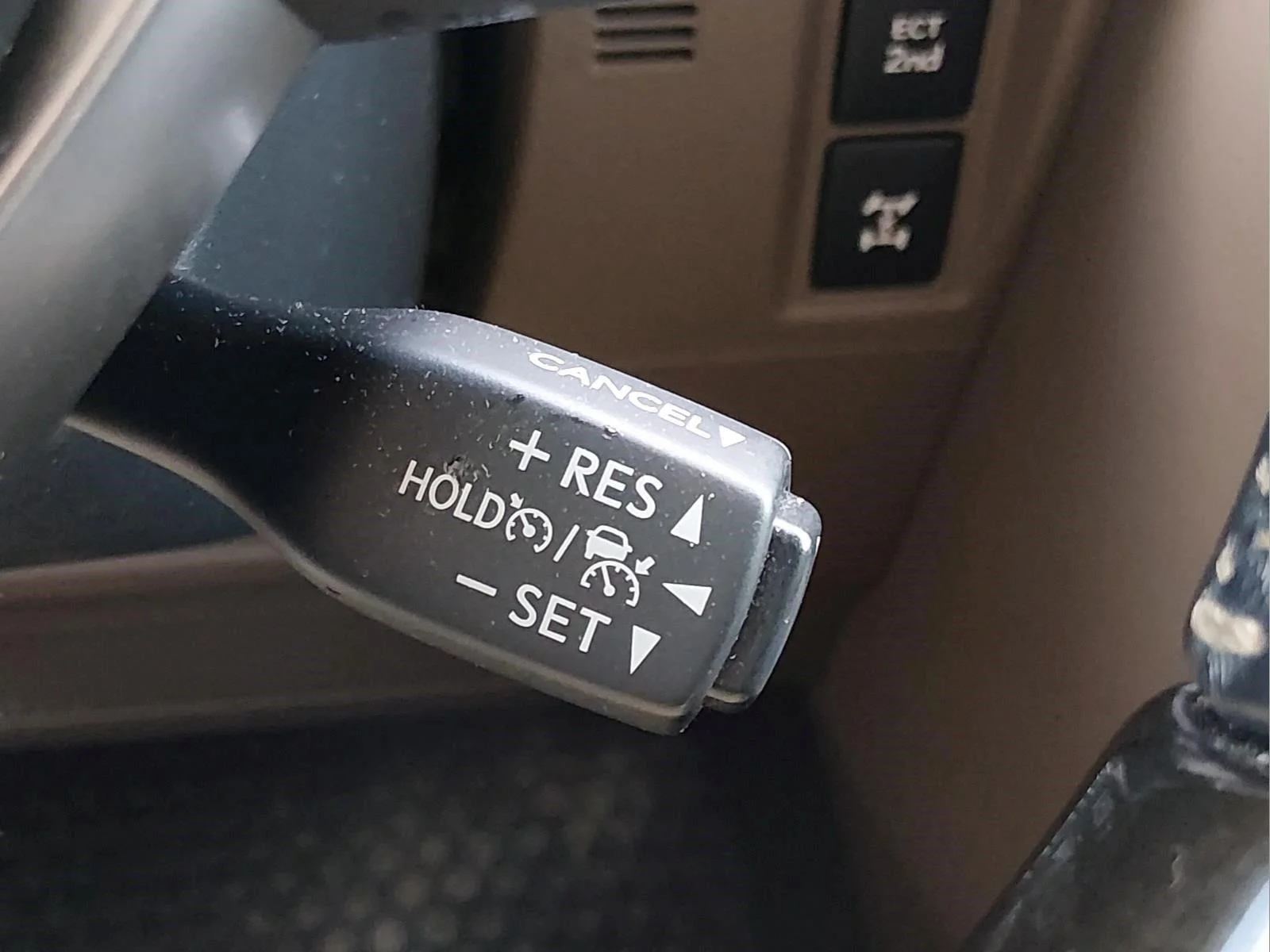 Used 2022 Starfire Pearl Lexus GX 460 Premium image 22