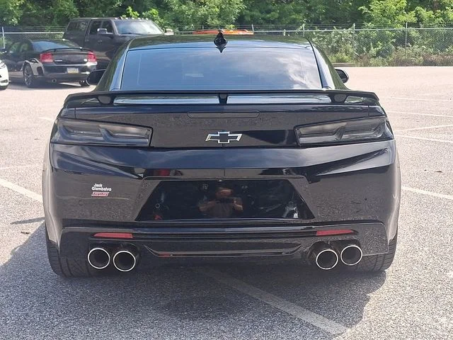 Used 2018 Black Chevrolet SS image 3