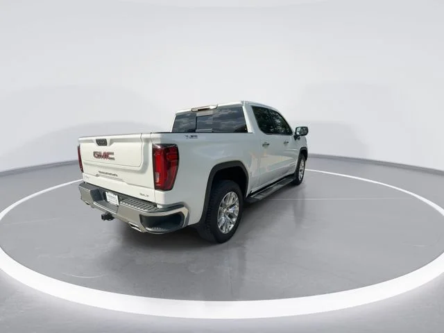 Used 2021 White GMC SLT image 8