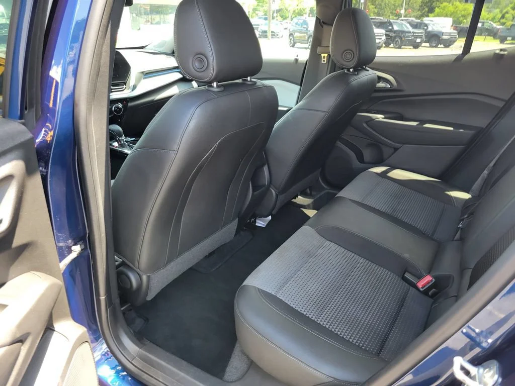 Used 2024 Blue Glow Metallic Chevrolet LT image 13