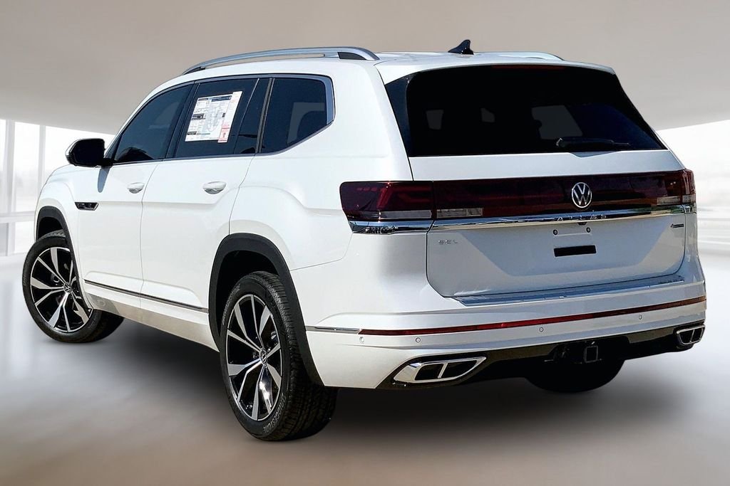 New 2026 Opal White Pearl Volkswagen 2.0T SEL Premium R-Line image 3