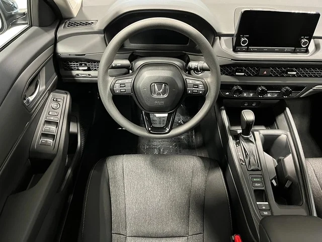 2025 Honda Accord SE - Photo 16
