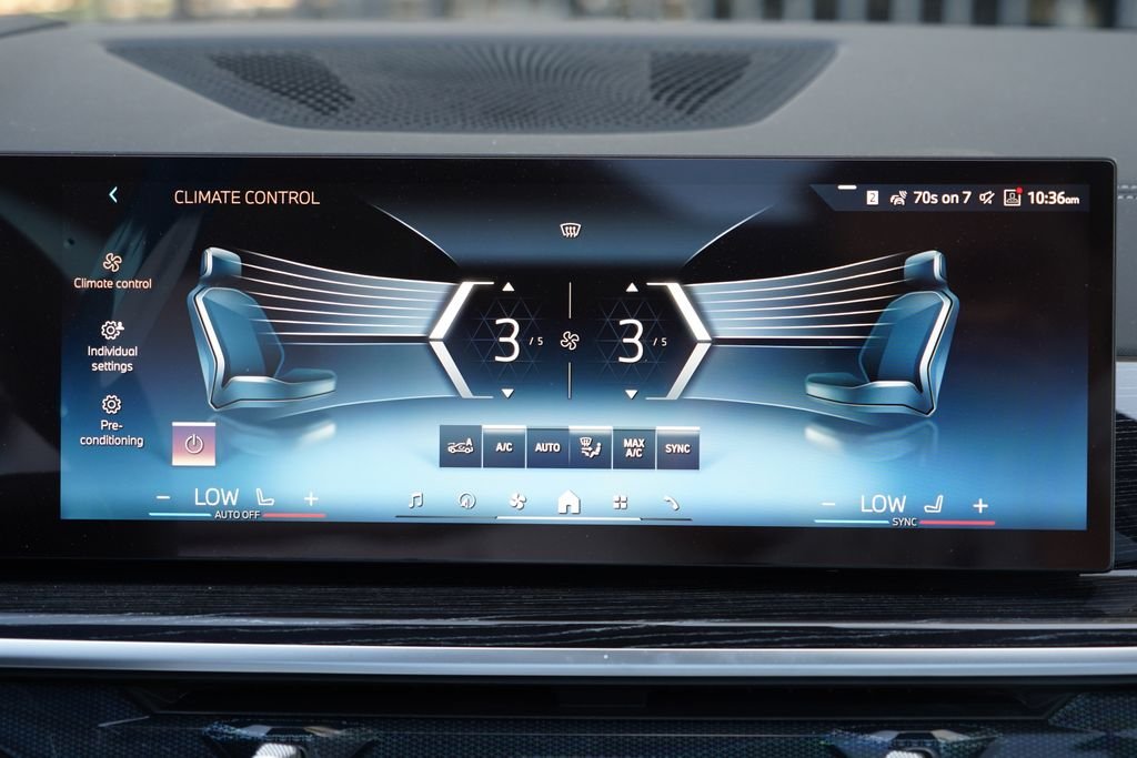 New 2026 Black Sapphire Metallic BMW sDrive40i image 17