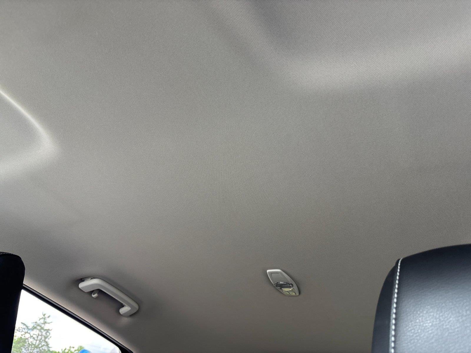 Used 2019  Ford SEL image 30