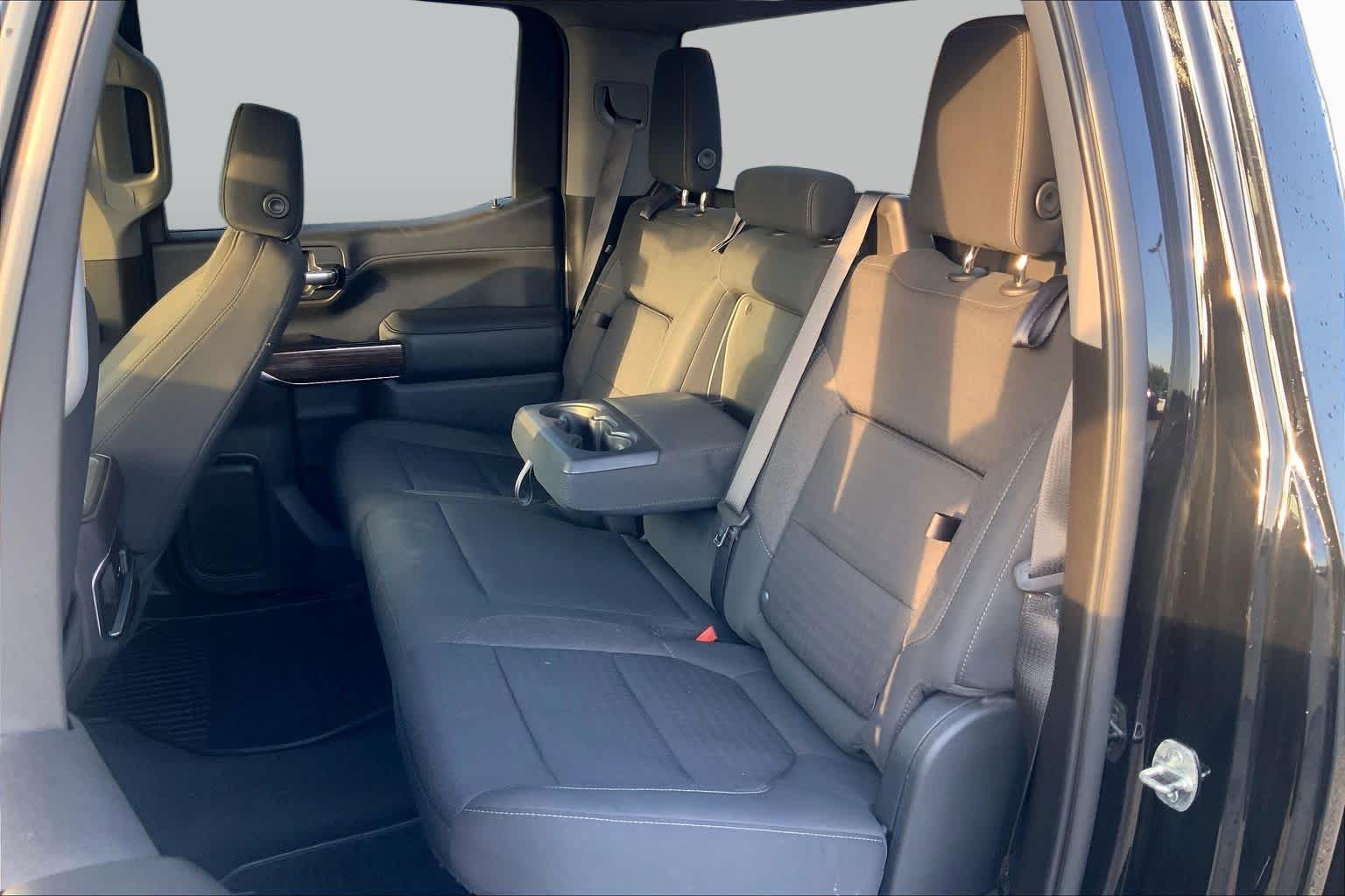 Used 2021 Onyx Black GMC Elevation image 19