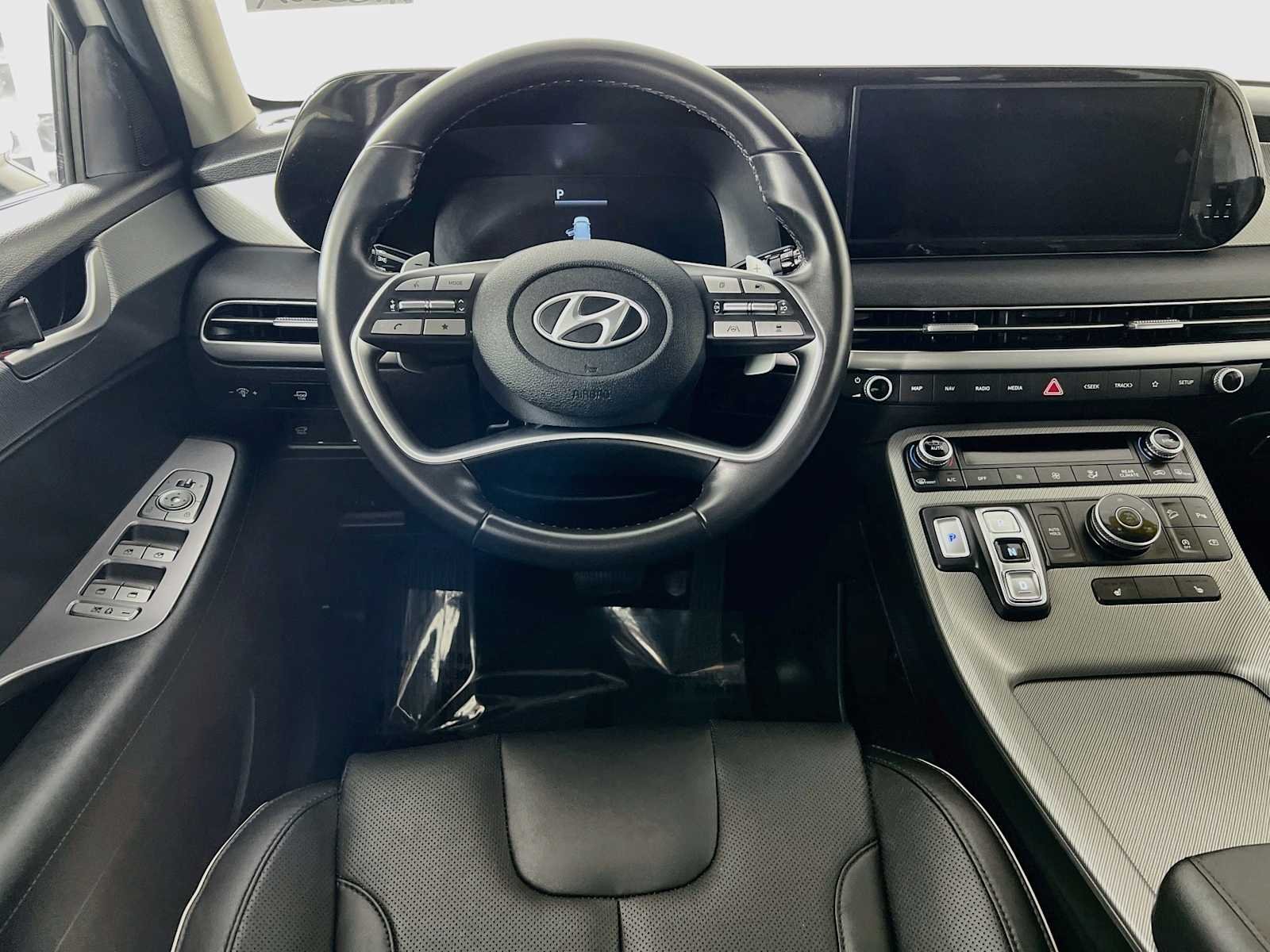 Used 2024 Hyper White Hyundai XRT image 24