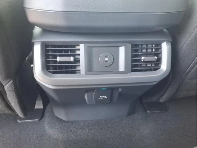 New 2026 Avalanche Ford XLT image 14