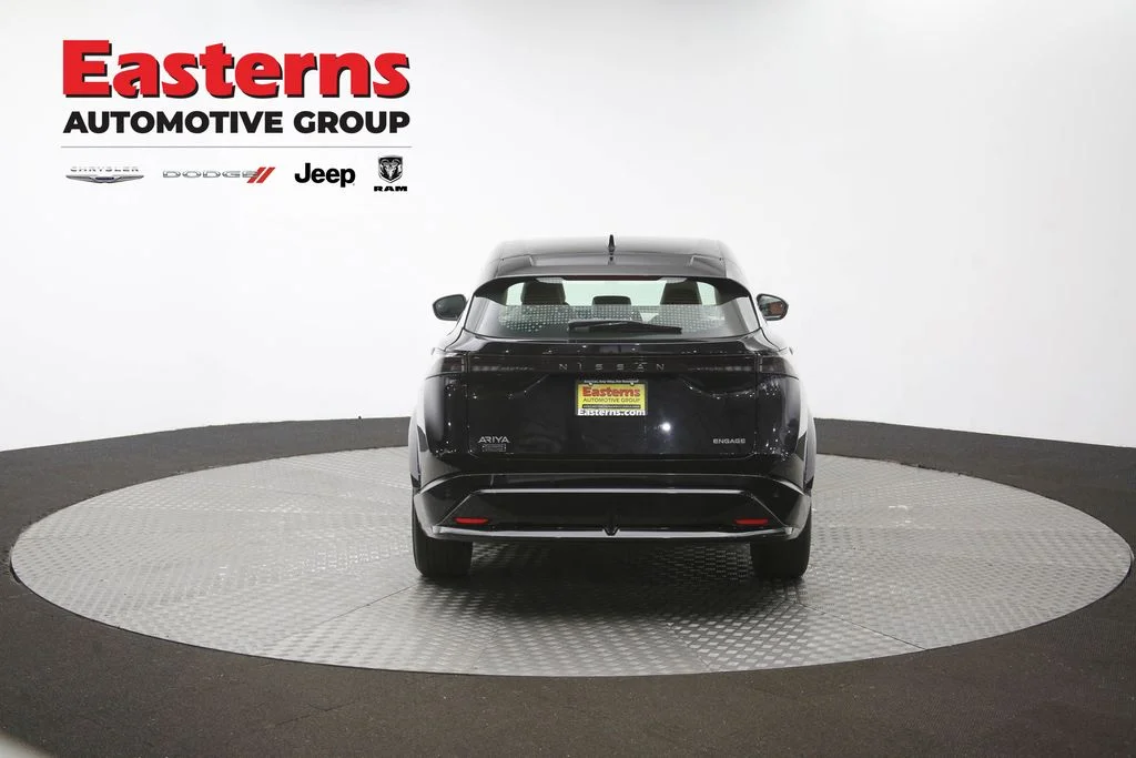 Used 2023 Black Nissan ENGAGE image 38