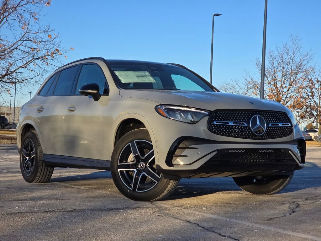 New 2026 MANUFAKTUR Alpine Grey Mercedes-Benz GLC 300 image 39