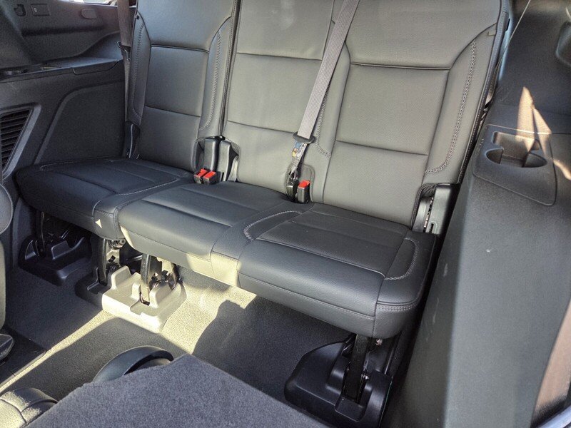Used 2025 Black GMC Denali image 15