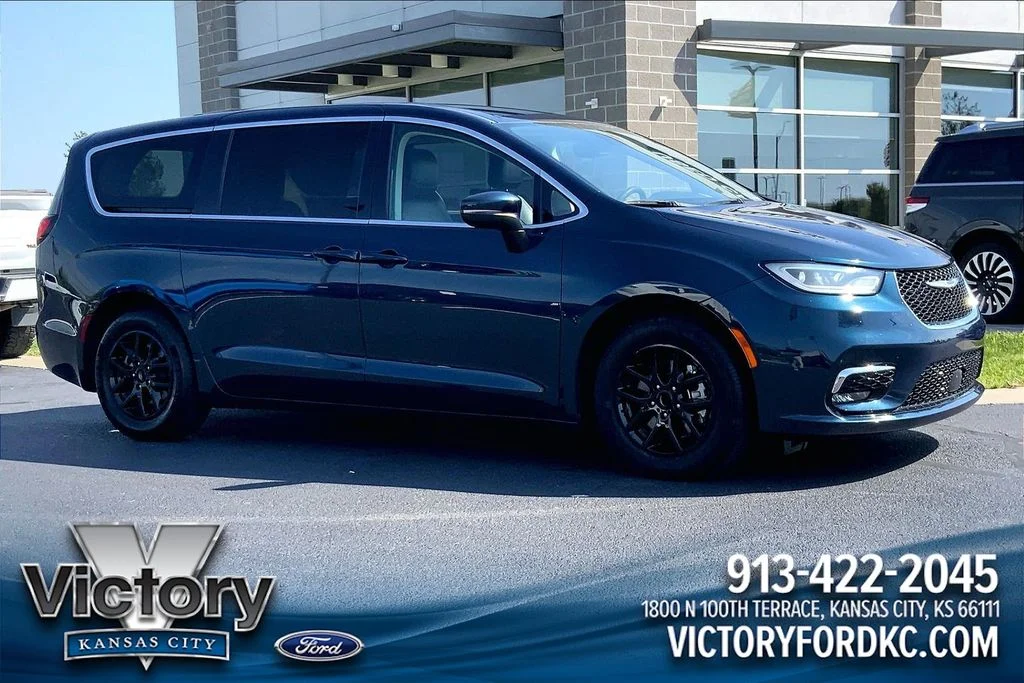 2023 Chrysler Pacifica