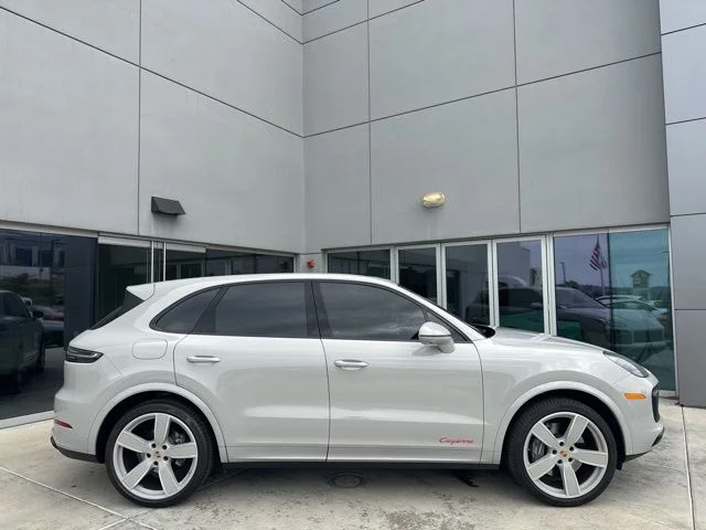 2022 Porsche Cayenne Platinum Edition - Photo 9