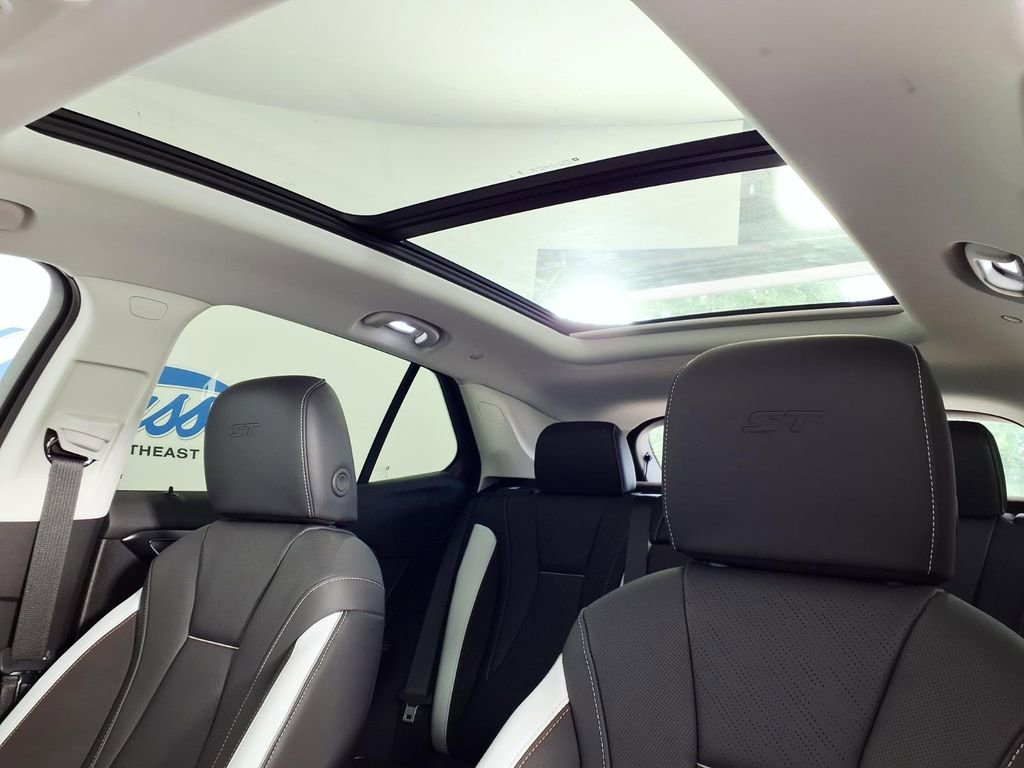 2026 Buick Envision Sport Touring - Photo 16