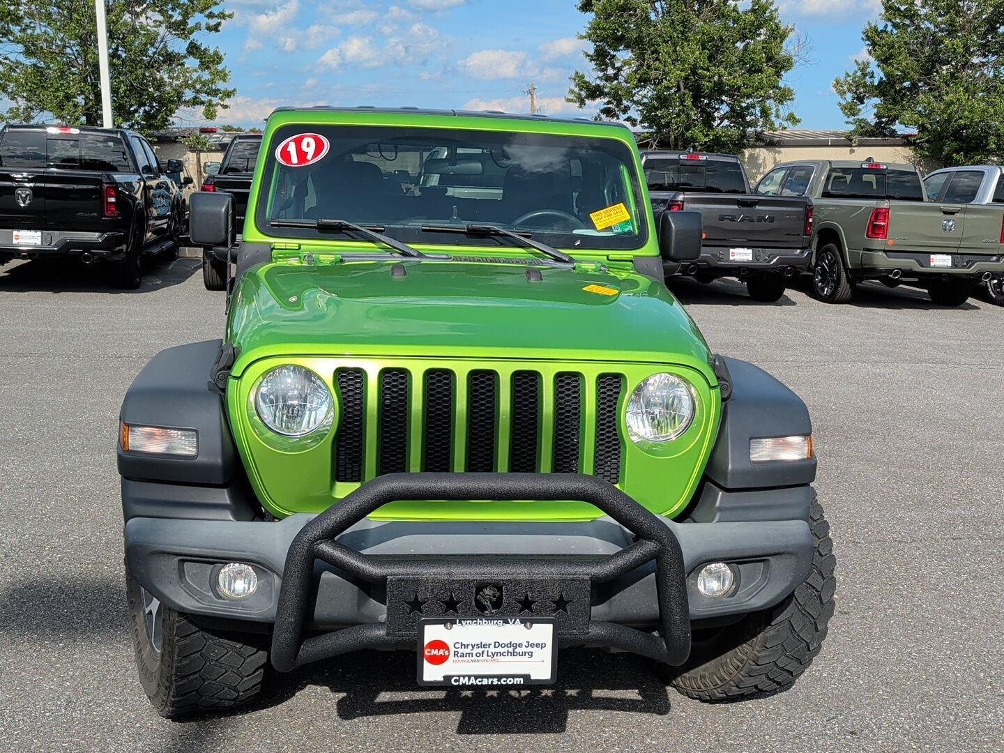 Used 2019 Mojito! Clearcoat Jeep Sport S image 2