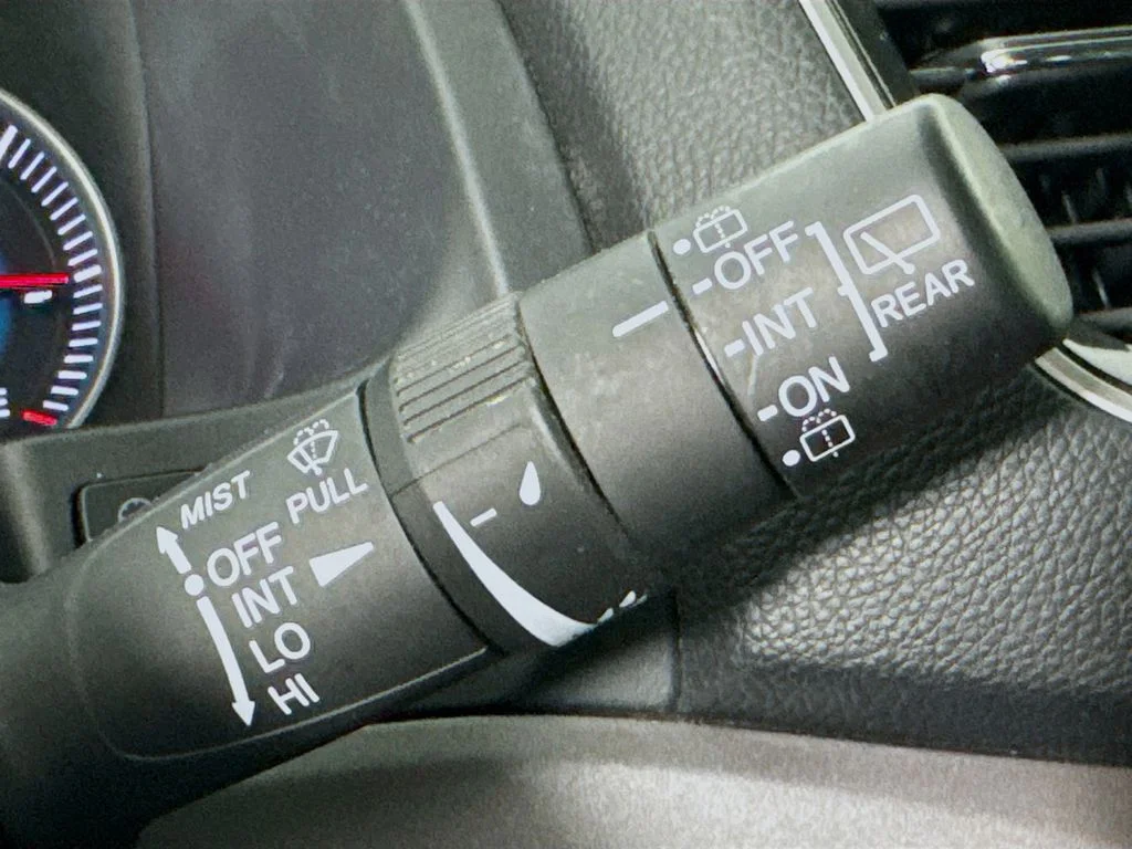 Certified Used 2022 Gray Honda Special Edition image 16